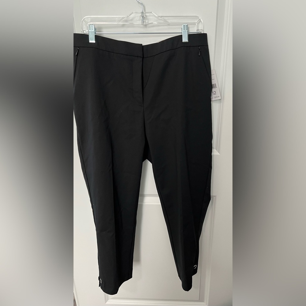 Rafaella Women’s Classic Black High Rise Curvy Capris